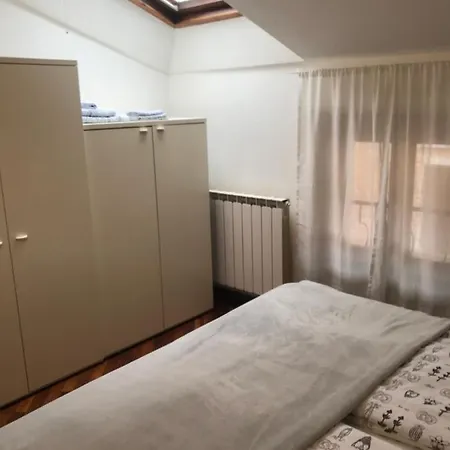 Antico Borgo 아파트 *